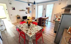 Butterfly Apt In Suna With Garage